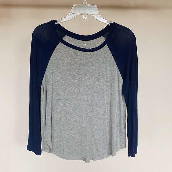 American Eagle Outfitters Tops - American Eagle Gray & Blue Baseball Tee